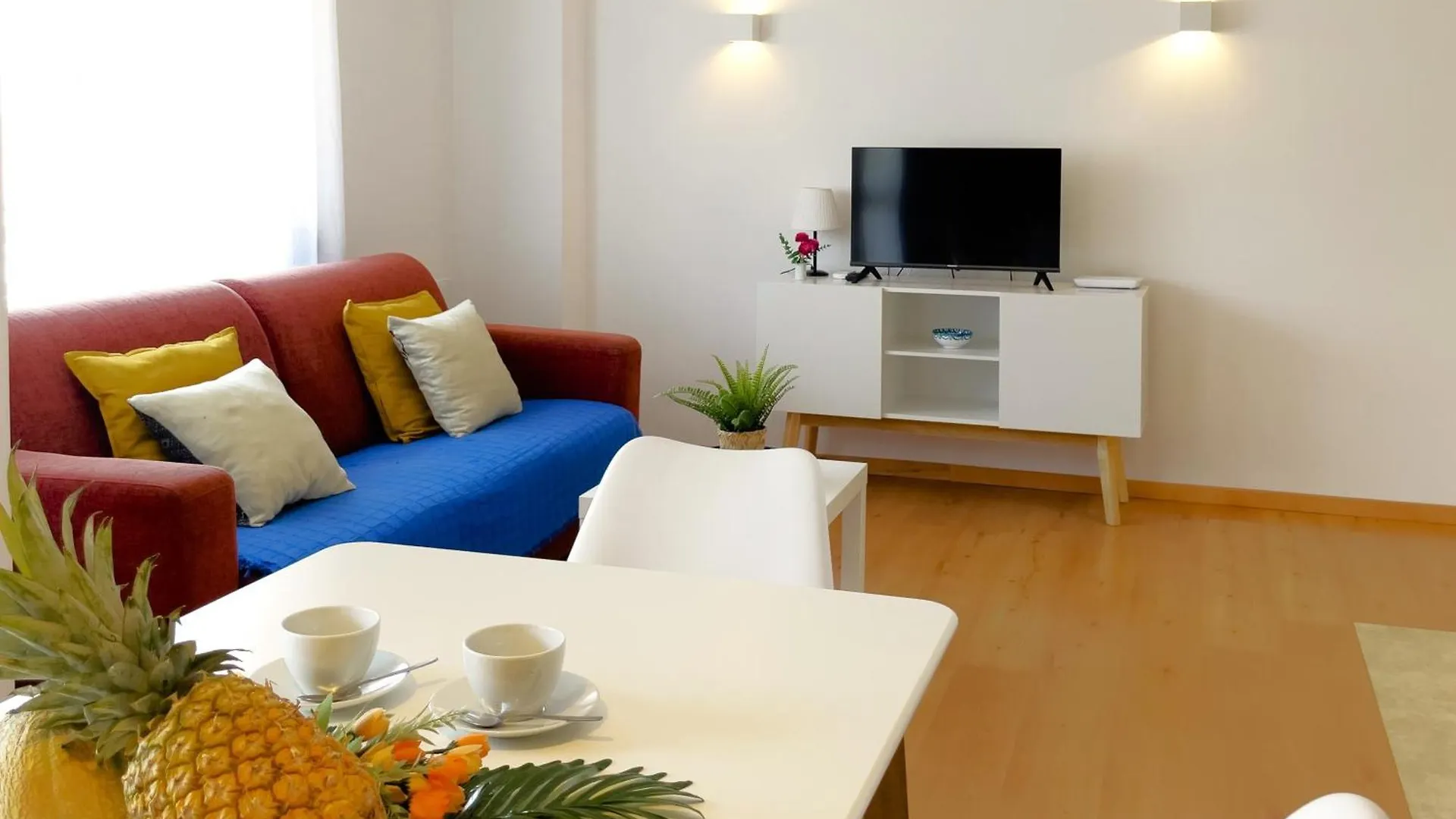 Mediterraneo 508. Fantastic Studio On The Beachfront With Sea Views. Marbella Spain