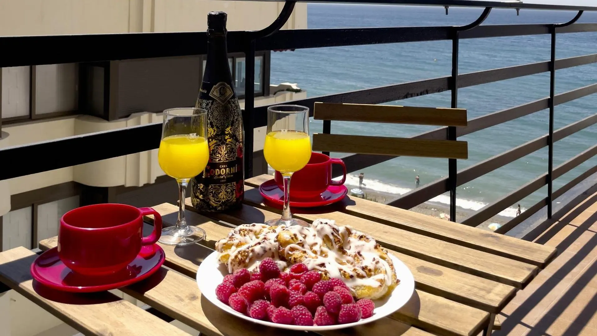 Mediterraneo 508. Fantastic Studio On The Beachfront With Sea Views. Marbella 0*,  Spain