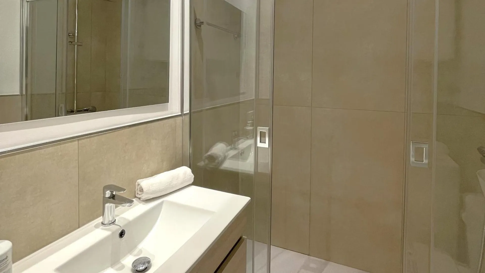 Mediterraneo 508. Fantastic Studio On The Beachfront With Sea Views. Marbella Spain
